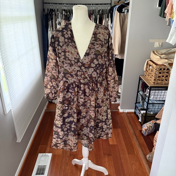 Madewell | Floral Faux Wrap Dress | Size XS - Picture 3 of 11